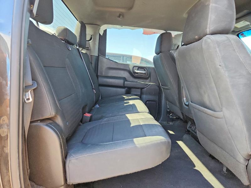 Photo 10 from auction – 2021 CHEVROLET SILVERADO with VIN 1GCUYDED3MZ396553