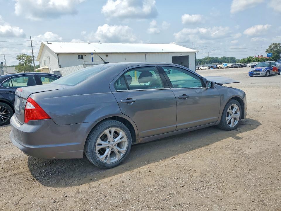Photo 3 from auction – 2012 FORD FUSION with VIN 3FAHP0HAXCR258824