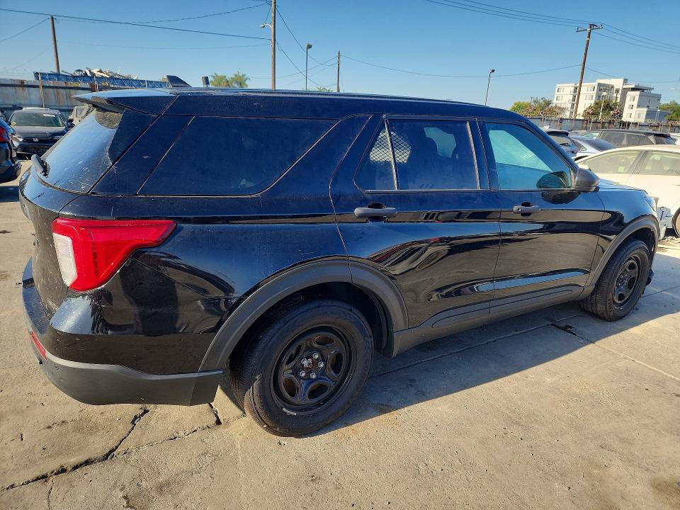 Photo 3 from auction – 2022 FORD EXPLORER with VIN 1FM5K8AWXNNA00949