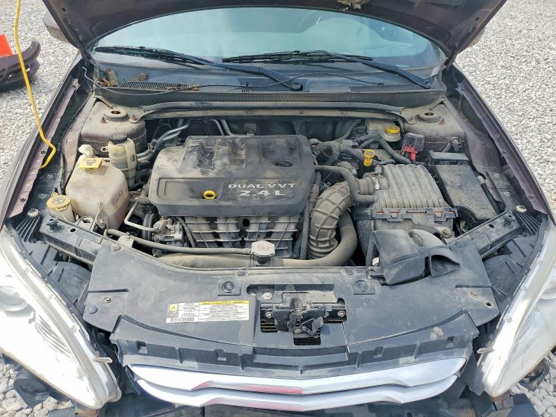 Photo 11 from auction – 2013 CHRYSLER 200 with VIN 1C3CCBAB2DN648078