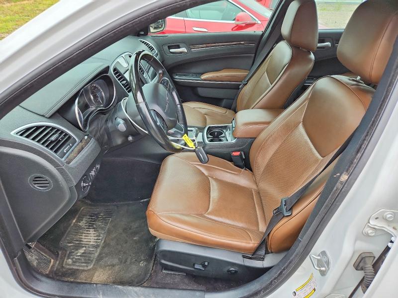 Photo 7 from auction – 2018 CHRYSLER 300 with VIN 2C3CCAKG6JH214741