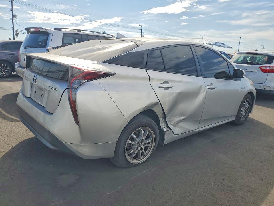 Photo 3 from auction – 2016 TOYOTA PRIUS with VIN JTDKBRFU0G3523612