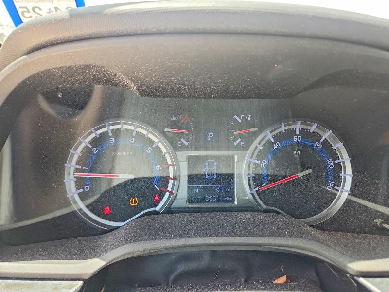 Снимка 9 от търг – 2014 TOYOTA 4RUNNER с VIN JTEBU5JR3E5184167