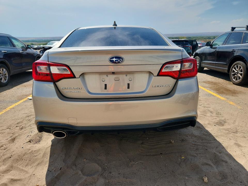 Photo 6 from auction – 2018 SUBARU LEGACY with VIN 4S3BNAC64J3034605