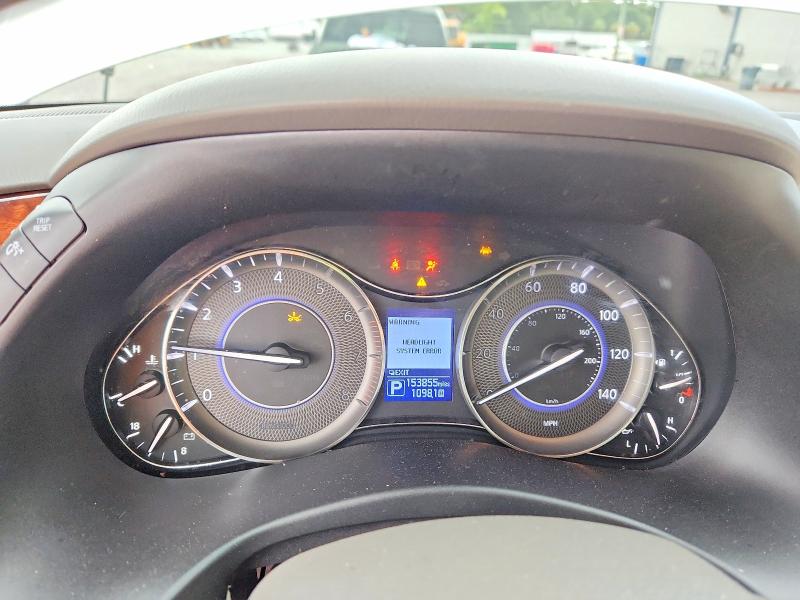 Photo 9 from auction – 2017 INFINITI QX80 with VIN JN8AZ2NF6H9640034