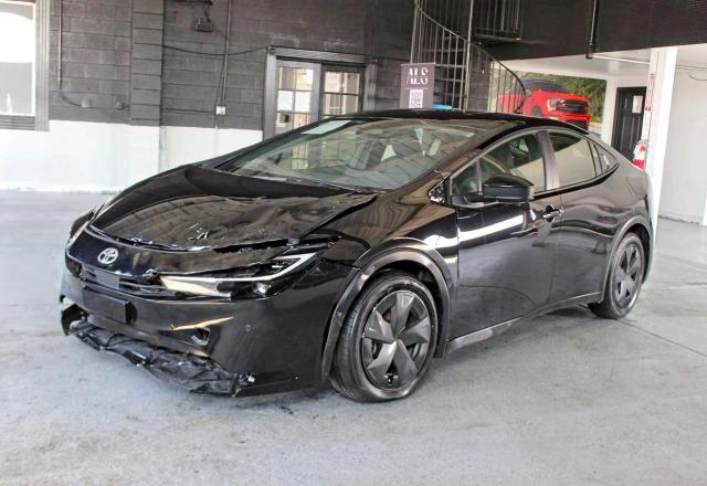 Photo 2 from auction – 2026 TOYOTA PRIUS with VIN JTDACAAU4T3076830