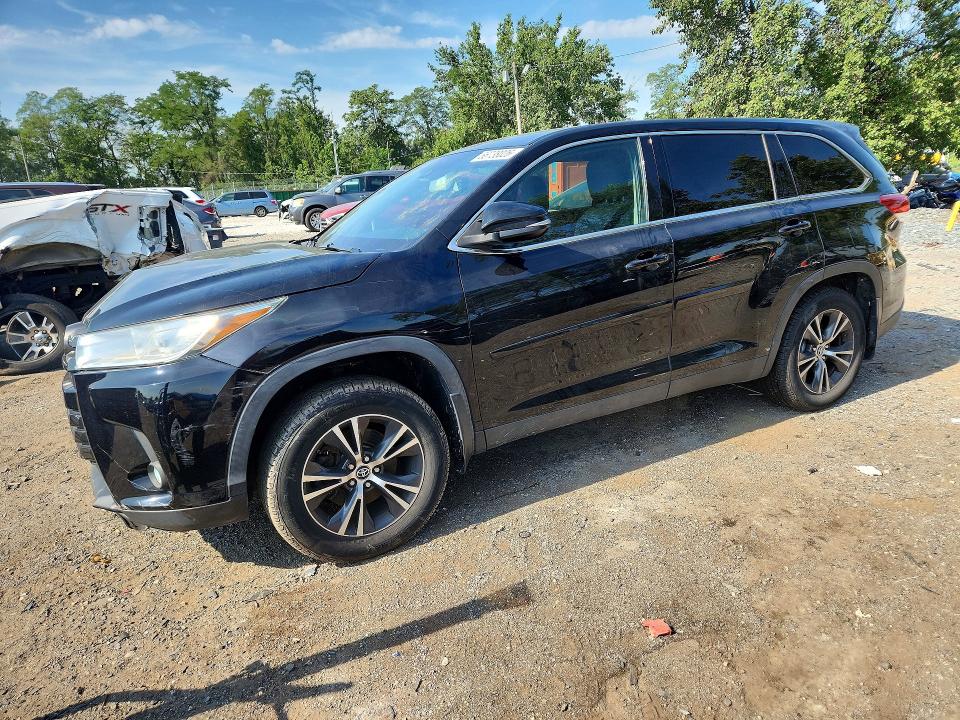 2019 TOYOTA HIGHLANDER - Търг №66738026