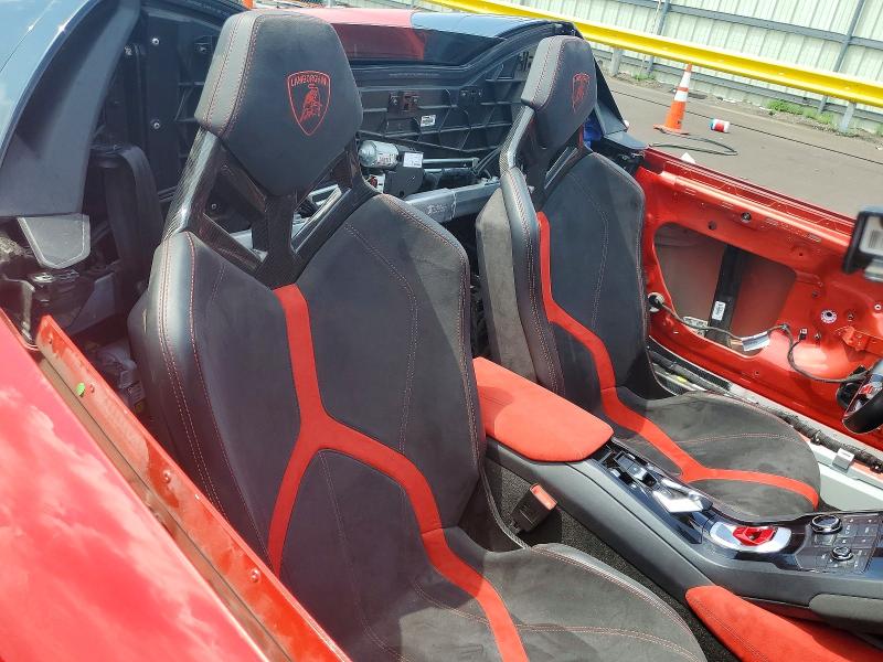 Photo 10 from auction – 2017 LAMBORGHINI HURACAN with VIN ZHWUR1ZF0HLA05742