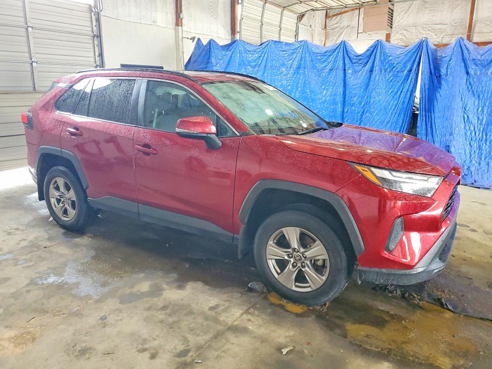 Photo 4 from auction – 2022 TOYOTA RAV4 with VIN 2T3P1RFV8NW294804