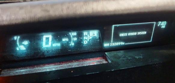 Photo 9 from auction – 2010 TOYOTA PRIUS with VIN JTDKN3DU2A0005016