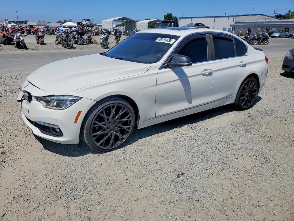 BMW 330 2017 с VIN WBA8D9G34HNU65078 - Снимка от търг