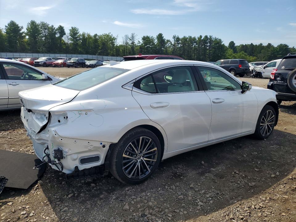 Photo 3 from auction – 2024 LEXUS ES 350 with VIN 58ADZ1B18RU184214