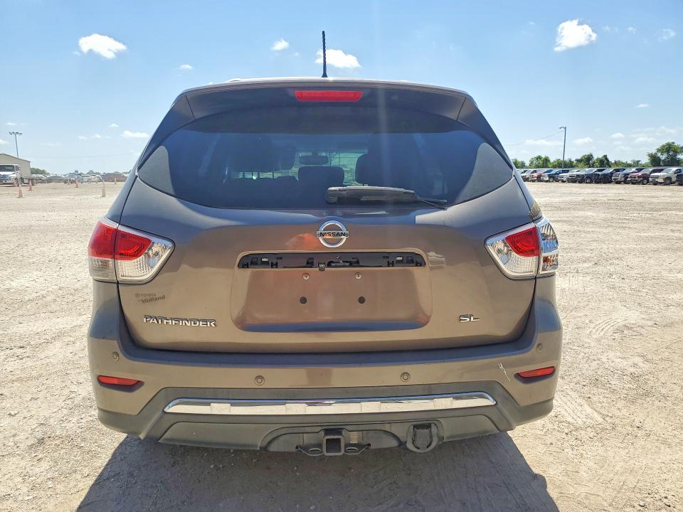 Photo 6 from auction – 2013 NISSAN PATHFINDER with VIN 5N1AR2MNXDC646836