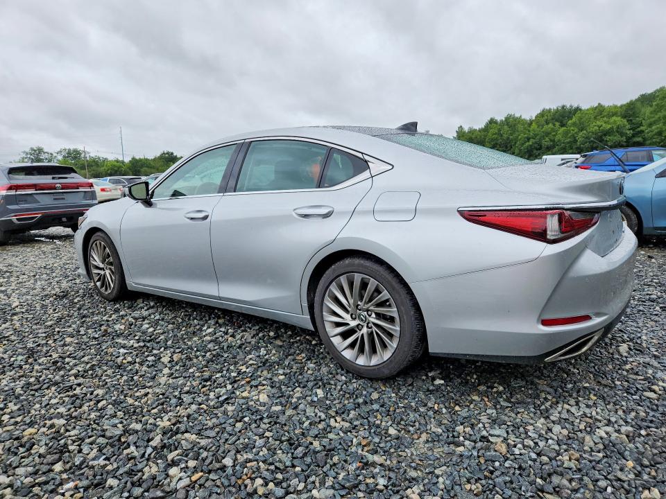 صورة رقم 2 من المزاد - 2019 LEXUS ES مع VIN 58ABZ1B15KU018391