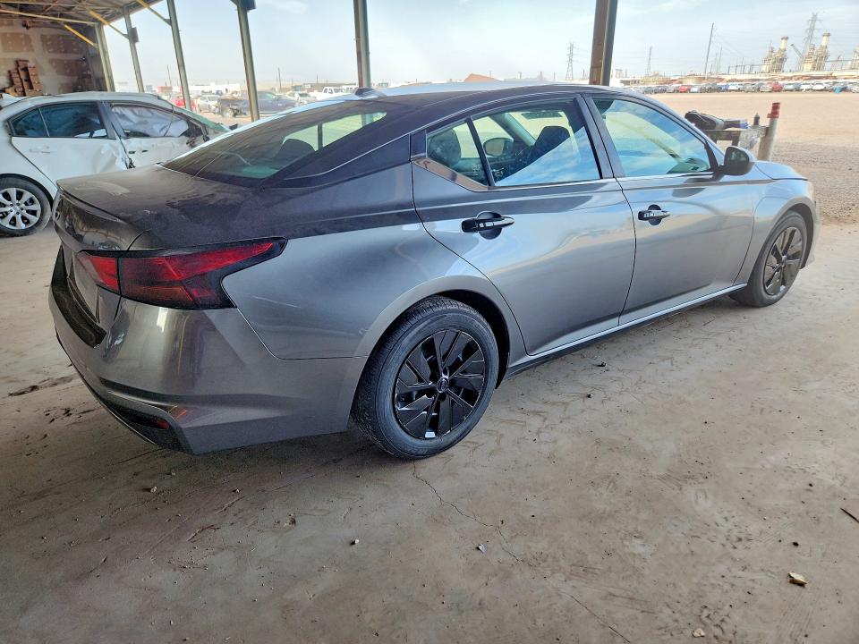 Photo 3 from auction – 2020 NISSAN ALTIMA with VIN 1N4BL4BV3LC226171