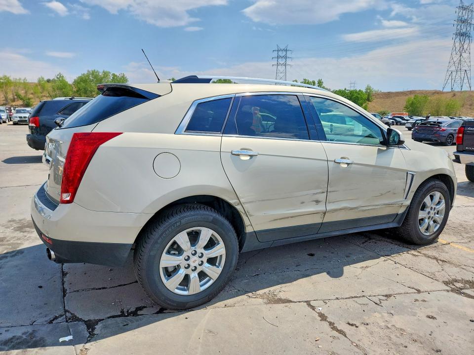 Photo 3 from auction – 2015 CADILLAC SRX with VIN 3GYFNEE33FS628206