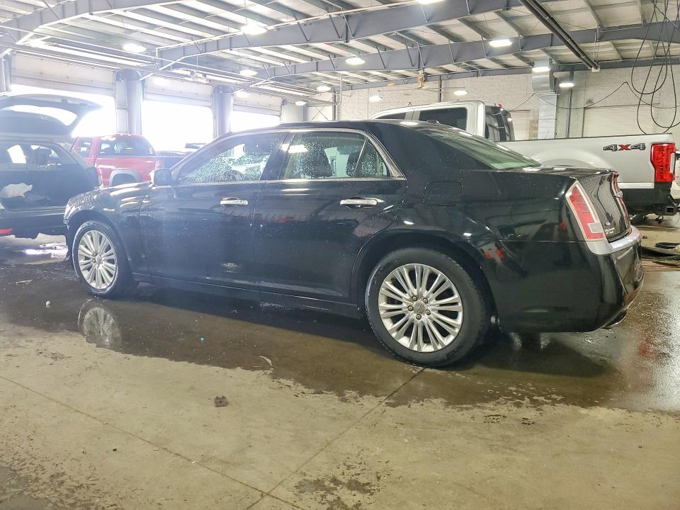 Photo 2 from auction – 2013 CHRYSLER 300C with VIN 2C3CCASG8DH547463