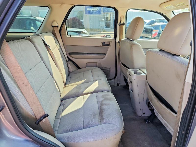 Foto 11 de la subasta – 2011 FORD ESCAPE con VIN 1FMCU0DG0BKA06022