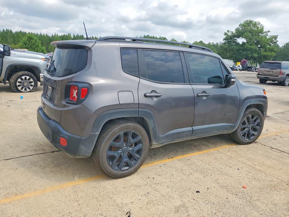 Foto 3 de la subasta – 2018 JEEP RENEGADE con VIN ZACCJABB1JPH53594