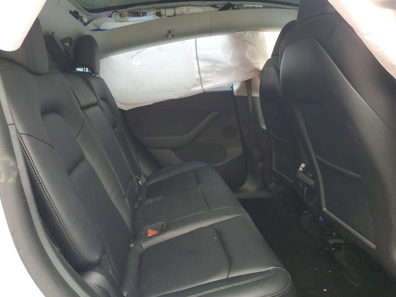 Photo 10 from auction – 2022 TESLA MODEL Y with VIN 7SAYGDEE0NF389938