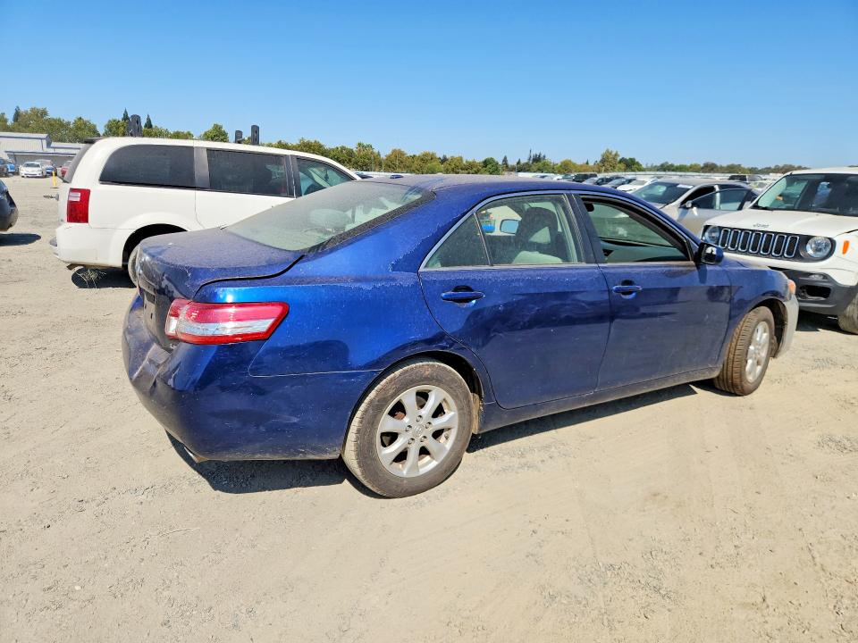 Photo 3 from auction – 2011 TOYOTA CAMRY with VIN JTNBK3EK3B3051942