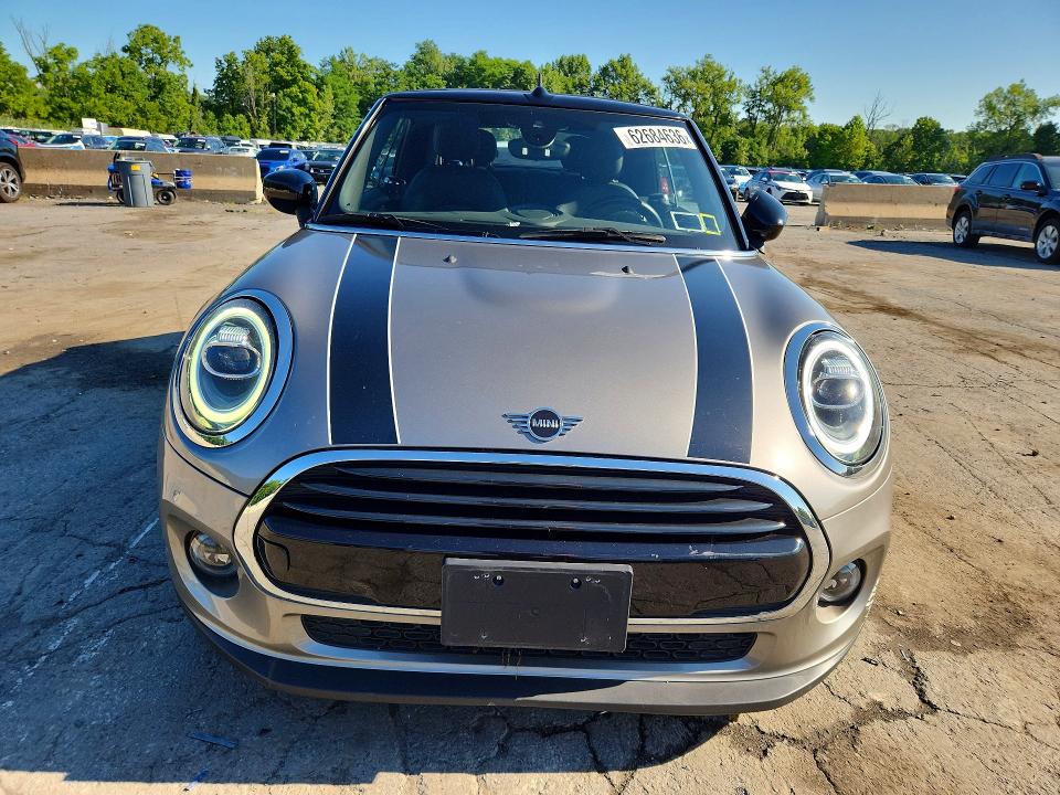 Photo 5 from auction – 2020 MINI COOPER with VIN WMWWJ3C0XL3L19037
