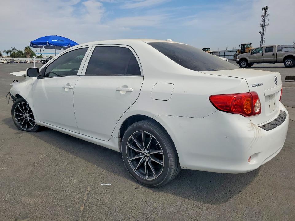 Снимка 2 от търг – 2009 TOYOTA COROLLA с VIN JTDBL40E39J045654