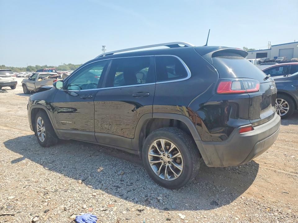 Photo 2 from auction – 2019 JEEP CHEROKEE with VIN 1C4PJLLB2KD151542