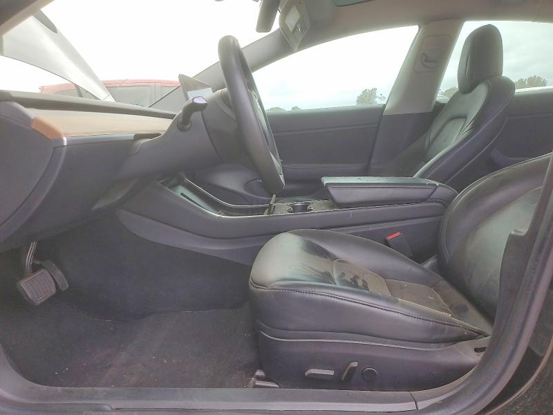 Photo 7 from auction – 2019 TESLA MODEL 3 with VIN 5YJ3E1EB2KF408468