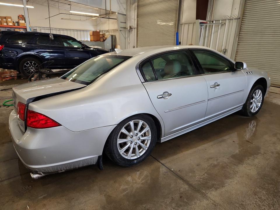 Photo 3 from auction – 2011 BUICK LUCERNE with VIN 1G4HC5EM2BU117914