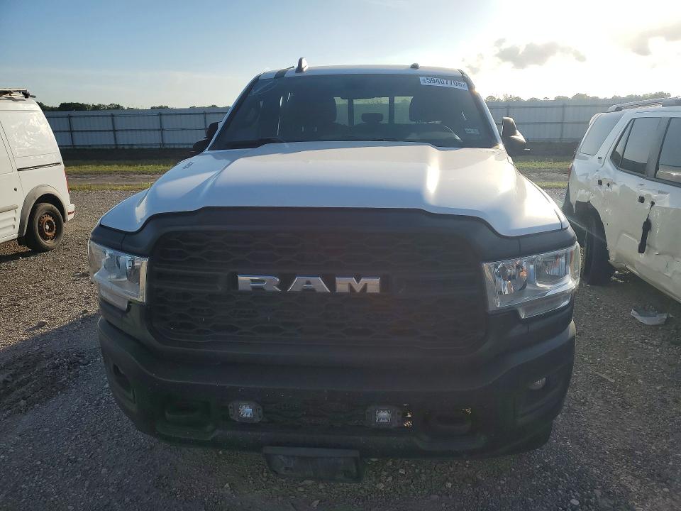 Photo 5 from auction – 2021 RAM 2500 with VIN 3C6UR5CJ5MG604869