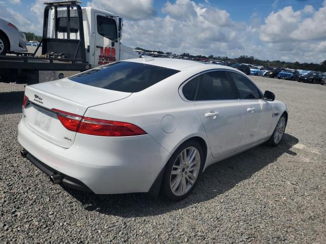 Photo 3 from auction – 2016 JAGUAR XF with VIN SAJBE4BV8GCY03708