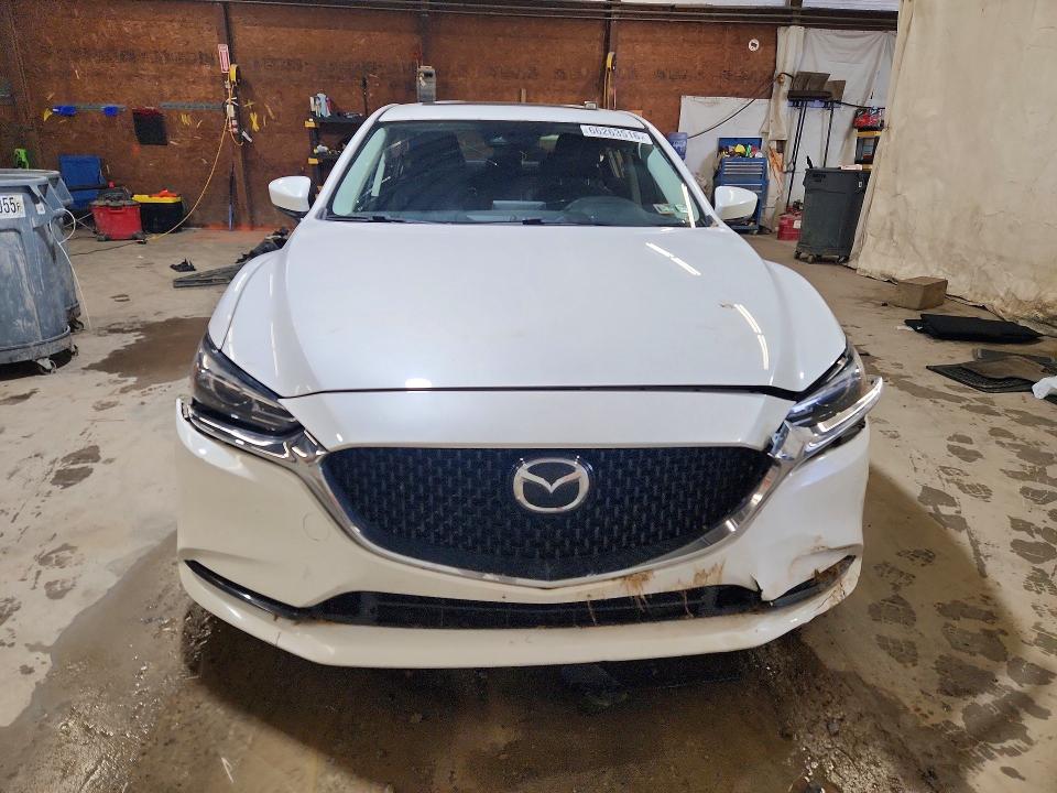 Photo 5 from auction – 2018 MAZDA 6 with VIN JM1GL1VM1J1320804