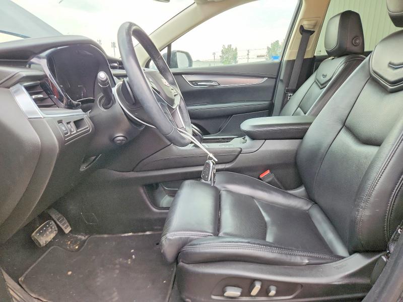Photo 7 from auction – 2017 CADILLAC XT5 with VIN 1GYKNDRSXHZ314374