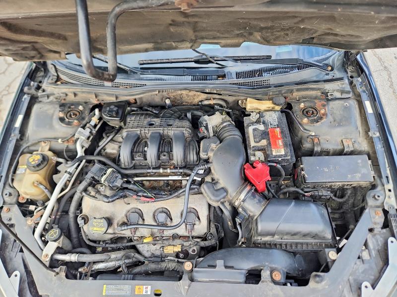 Photo 11 from auction – 2011 FORD FUSION with VIN 3FAHP0DC4BR195760