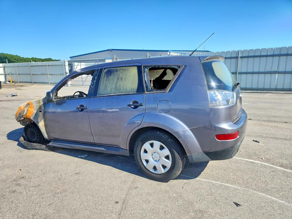 Photo 2 from auction – 2009 MITSUBISHI OUTLANDER with VIN JA4LS21W59Z001816