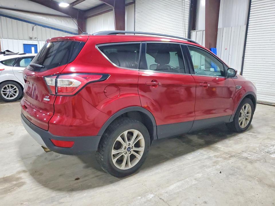 Photo 3 from auction – 2017 FORD ESCAPE with VIN 1FMCU9GD4HUD25703