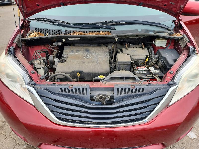 Photo 12 from auction – 2011 TOYOTA SIENNA with VIN 5TDKK3DC5BS083322