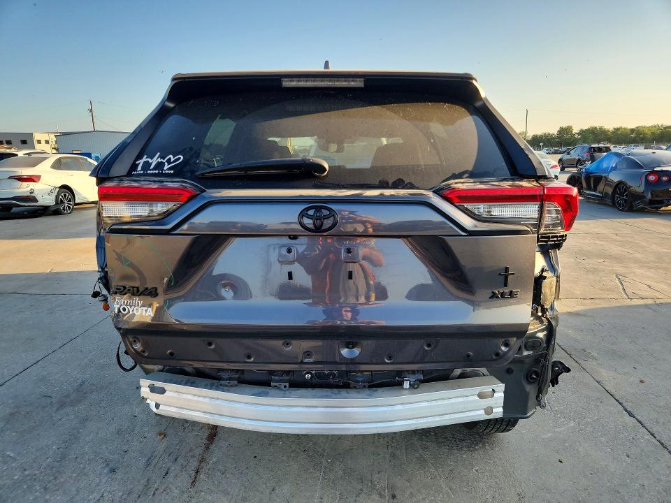Photo 6 from auction – 2024 TOYOTA RAV4 with VIN 2T3W1RFV6RC288826