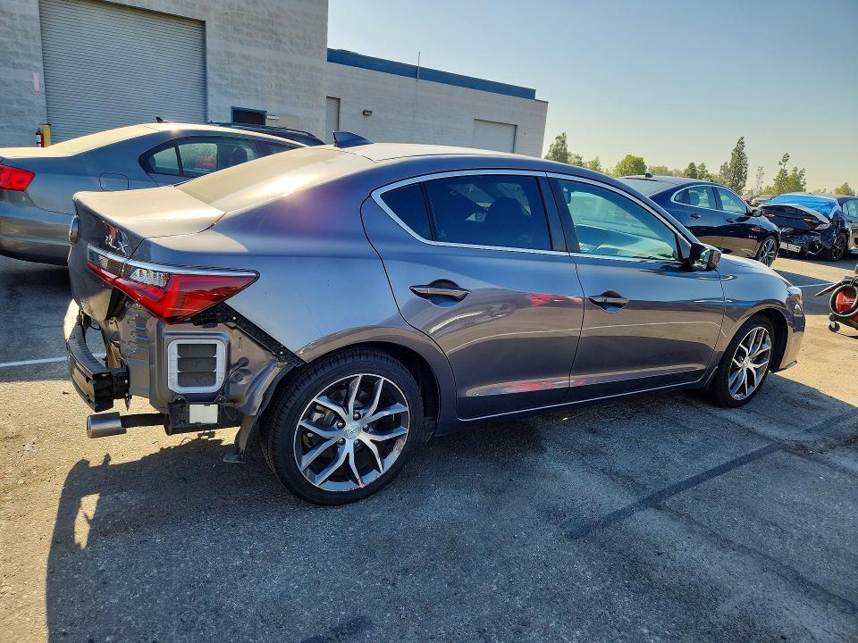 Photo 3 from auction – 2021 ACURA ILX with VIN 19UDE2F76MA009760