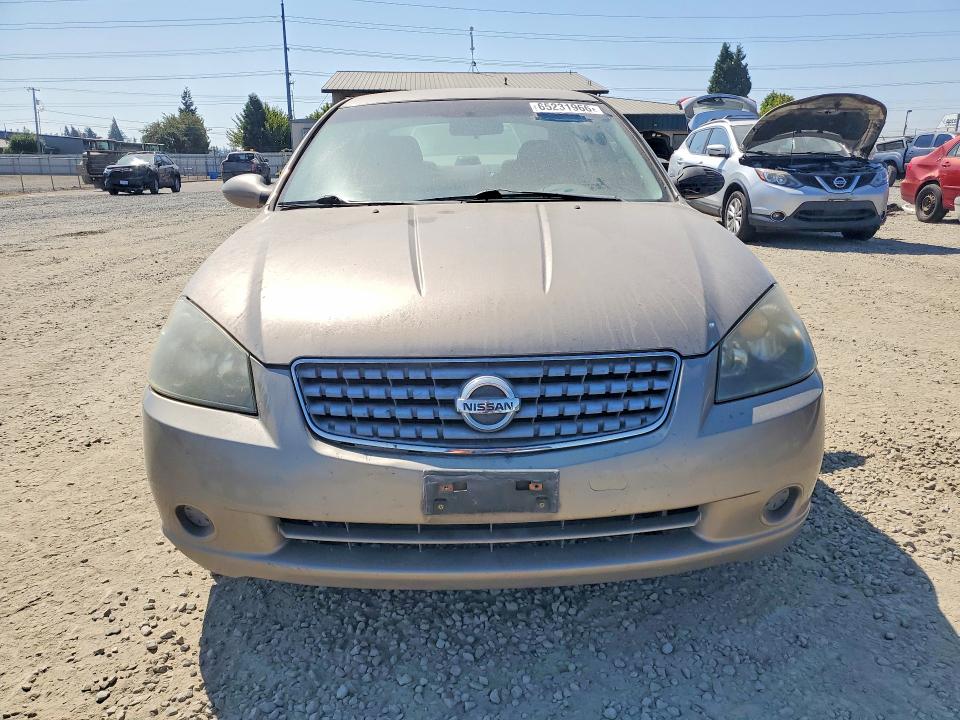 Photo 5 from auction – 2005 NISSAN ALTIMA with VIN 1N4AL11D85C209078