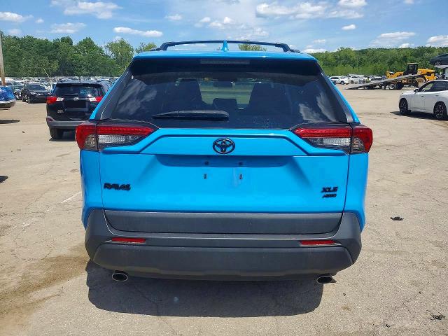 Снимка 6 от търг – 2021 TOYOTA RAV4 с VIN 2T3P1RFV0MW244669