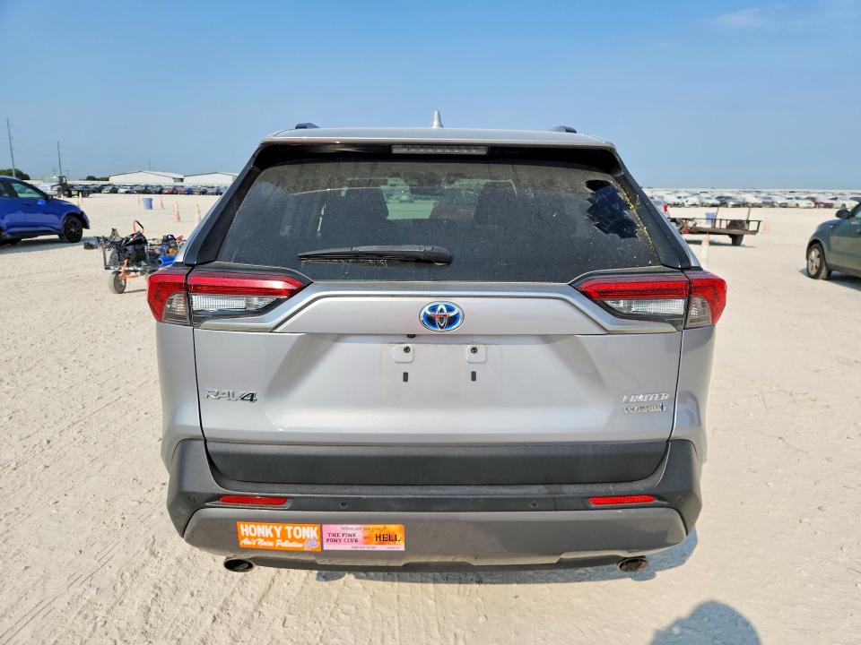 Zdjęcie 6 z aukcji – 2020 TOYOTA RAV4 z VIN JTMD6RFV3LD001552