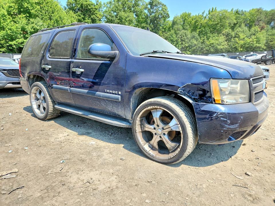Photo 4 from auction – 2007 CHEVROLET TAHOE with VIN 1GNFK130X7R117118