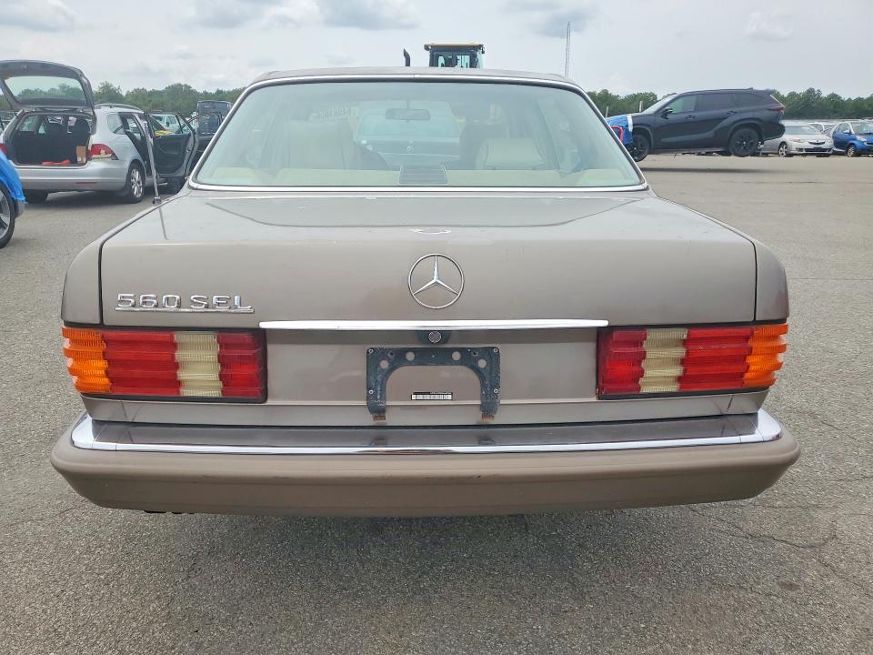 Photo 6 from auction – 1991 MERCEDES-BENZ 560 with VIN WDBCA39E5MA601462