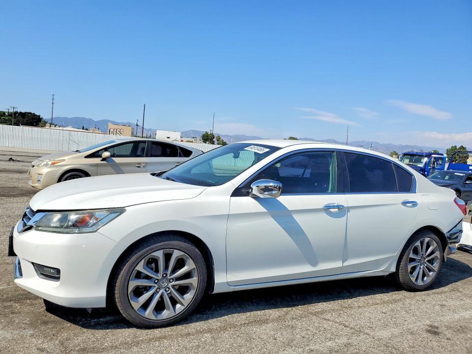 HONDA ACCORD 2014 with VIN 1HGCR2F56EA042029 - Photo from auction