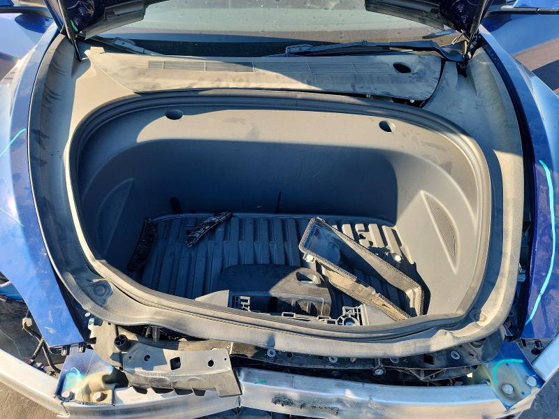 Photo 11 from auction – 2023 TESLA MODEL 3 with VIN 5YJ3E1EA7PF470088