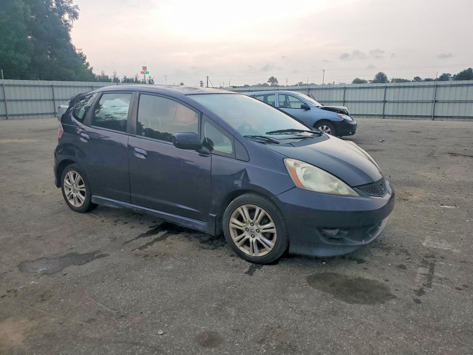 Photo 4 from auction – 2010 HONDA FIT with VIN JHMGE8H46AC008480