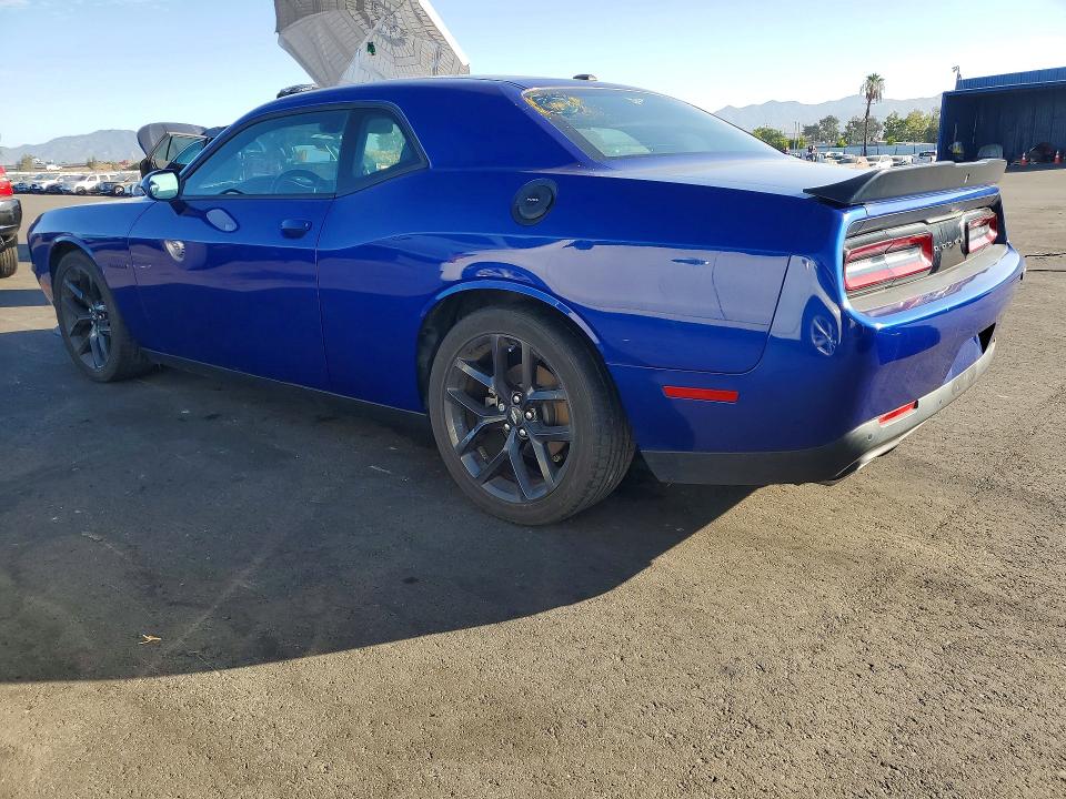 Photo 2 from auction – 2021 DODGE CHALLENGER with VIN 2C3CDZBT3MH623664