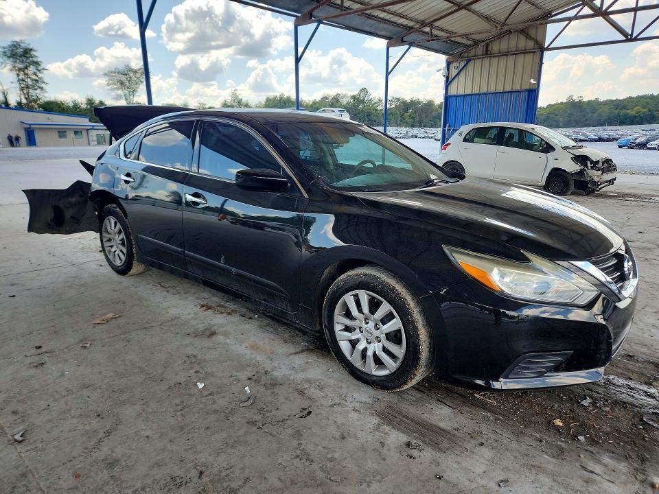 Photo 4 from auction – 2016 NISSAN ALTIMA with VIN 1N4AL3AP2GC258074